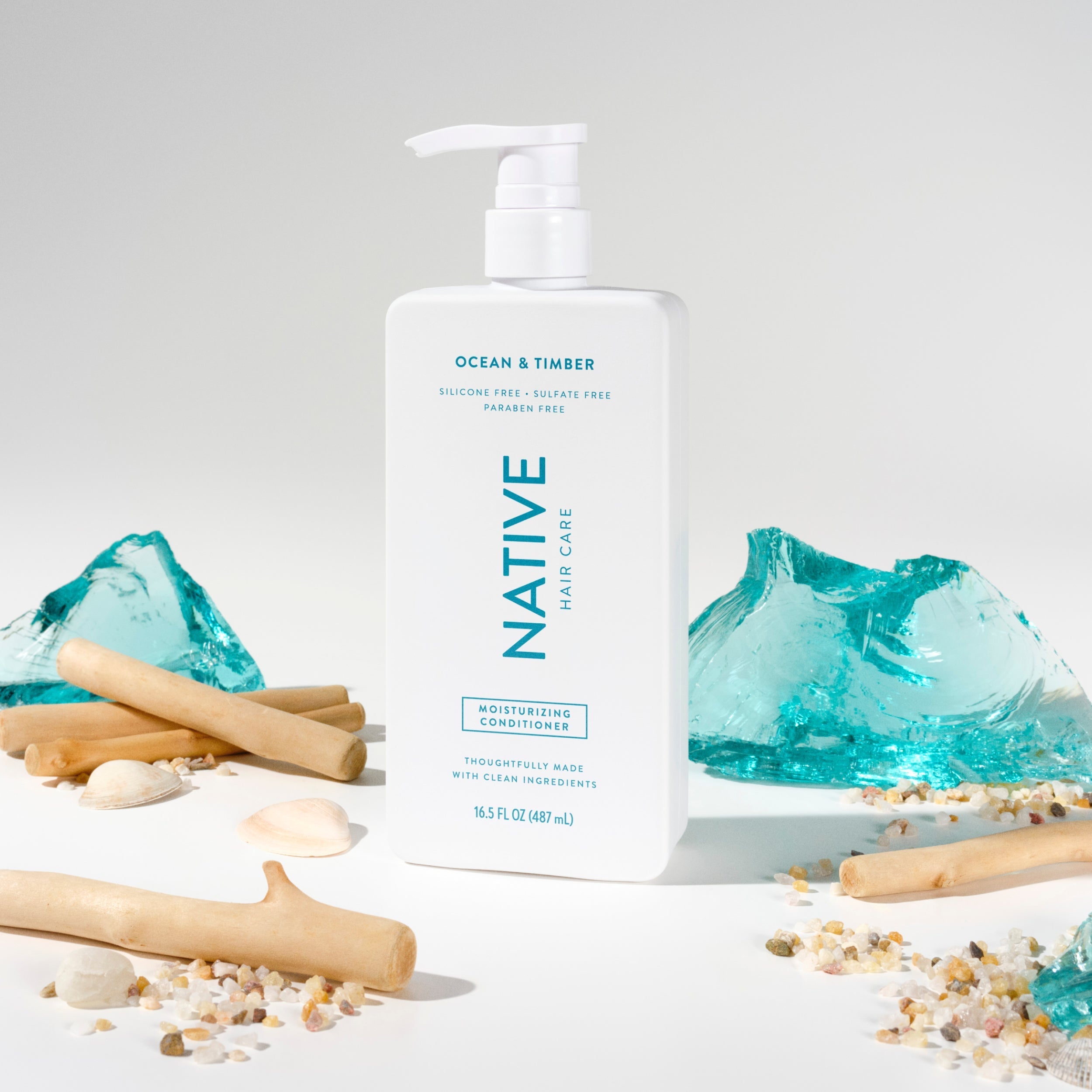 Moisturizing Conditioner Classic Ocean and Timber 16.5oz Daily Routine