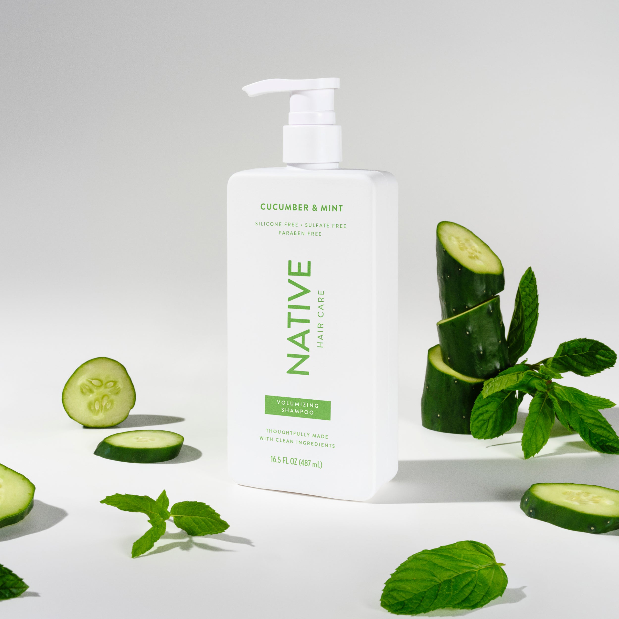 Volumizing Shampoo Classic Cucumber and Mint 16.5oz Daily Routine