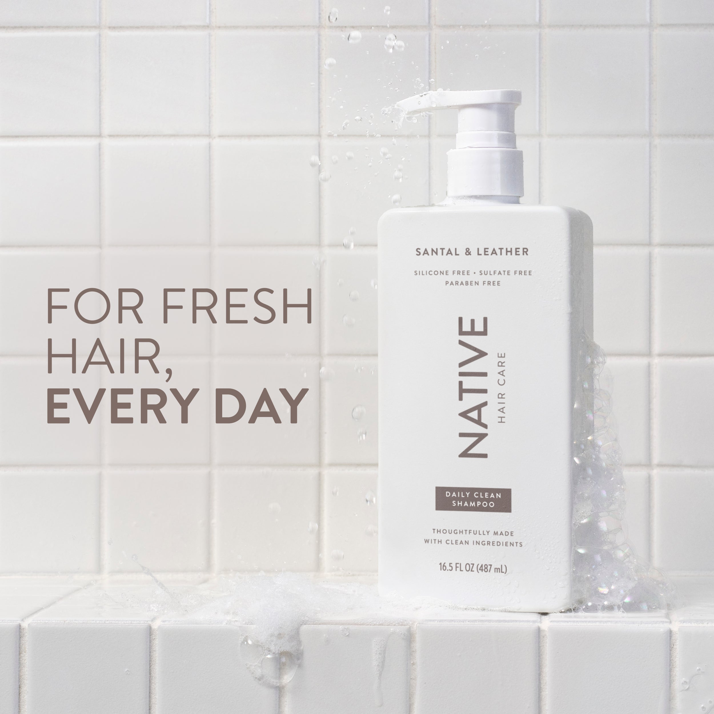 Daily Clean Shampoo Classic Santal and Leather 16.5oz Daily Routine