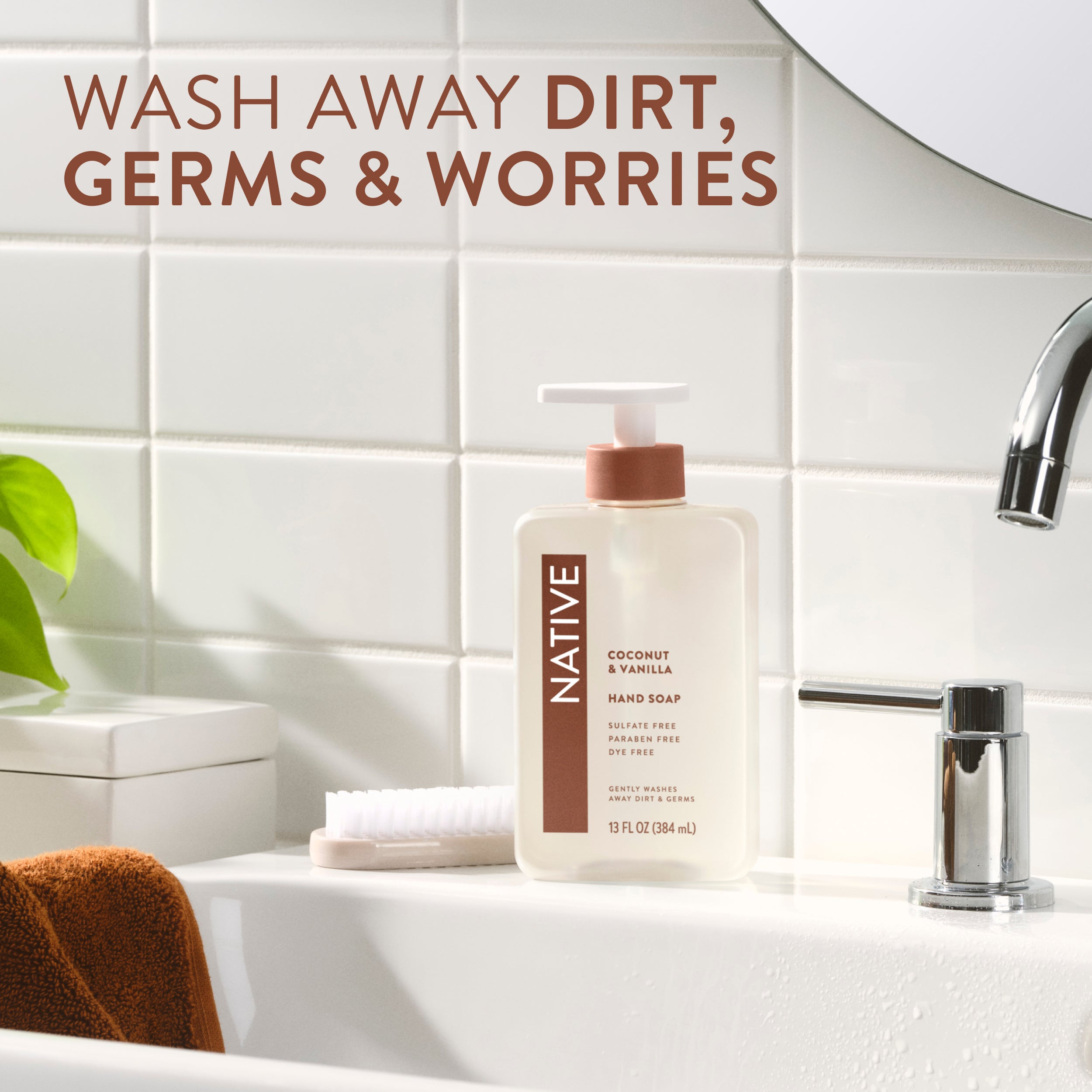 Hand Soap Classic Coconut and Vanilla 13oz Daily Routine
